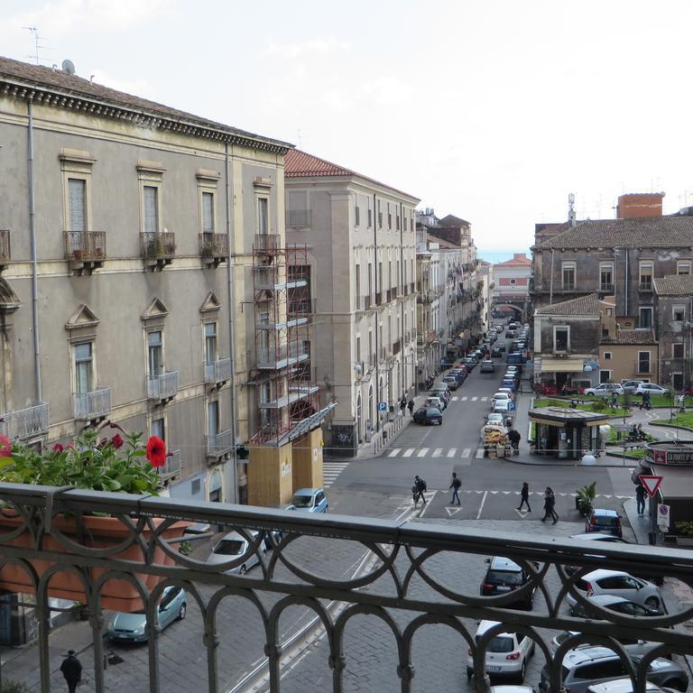קטאניה B&B Al Teatro Massimo חדר תמונה